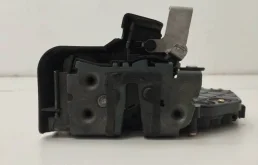 Замок двери задней правой Ford Focus 2 DB 2008-2010