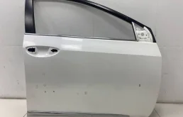 Дверь передняя правая Toyota Corolla E180 2013>