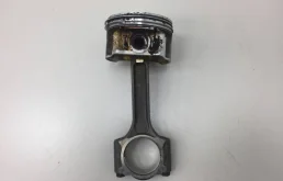 Поршень с шатуном Nissan X-Trail T31 2007-2015