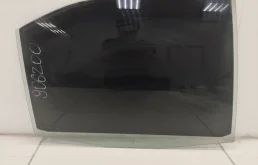 Стекло двери задней правой Ford Mondeo 3 2000-2007