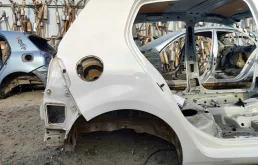 Крыло заднее правое Volkswagen Golf 6 (5K) 2009-2013