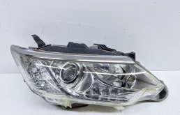 Фара Toyota Camry 2015-2017 55