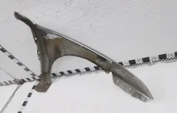 Крылья для Suzuki Swift на фотографиях