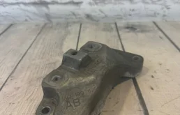Кронштейн Audi A3