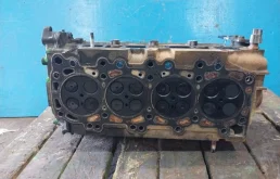 ГБЦ для Nissan Navara 2005 года на фотографиях