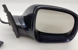 Зеркало боковое правое для Audi Q7 2006 года на фотографиях