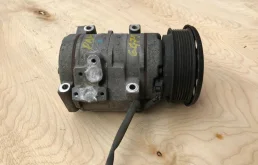 Компрессор кондиционера для Mitsubishi Pajero Sport на фотографиях