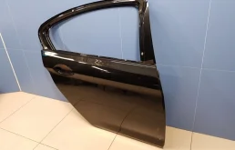 Накладка на дверь задняя правая для BMW 5er на фотографиях