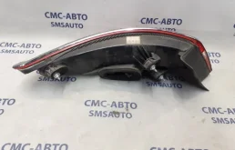 Фонарь внутренний правый для Mercedes-Benz E class на фотографиях