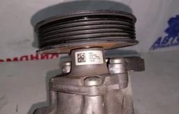 Насос ГУР для BMW X3 2006 года на фотографиях