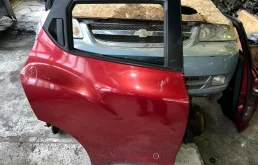 Дверь боковая Nissan Juke 2013 F15E