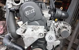 Двигатель BXE Volkswagen Golf 5 0.0 0