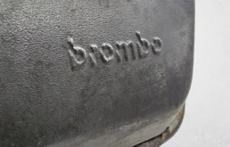 Суппорт задний левый для Audi Q7 2015 года на фотографиях