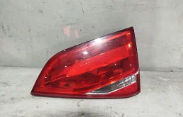 ФАЛЬШПАНЕЛЬ AUDI ПРАВАЯ 8K5945094D  KB892Z