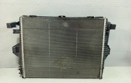 РАДИАТОР ДВИГАТЕЛЯ VOLKSWAGEN PORSCHE 7P0121253A  NE288
