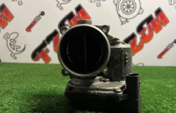 Дроссельная заслонка Audi Q5 06F133062G 8R