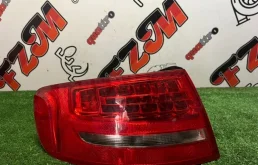 Фонарь Audi A4 8K9945095B B8, задний левый