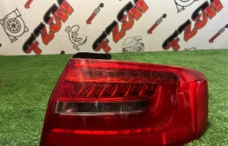 Фонарь Audi A4 8K5945096AC B8, задний правый
