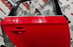 Дверь Audi A3 8V5833052 8V, задняя правая
