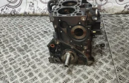 Блок двигателя Nissan X-Trail 101028H8A0 T30 YD22ETI