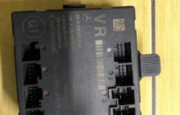 Блок управления двери Mercedes A2189001101 W218