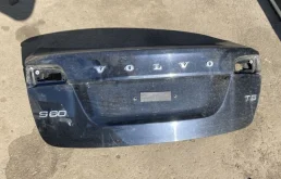 Крышка багажника Volvo S60 31395582