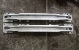 Усилитель бампера Volvo S60 31349058
