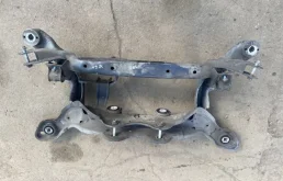 Подрамник Volvo XC70 31317234, задний