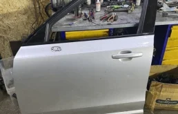 Дверь Volvo XC90 31693087, передняя левая