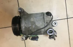 Компрессор кондиционера Volvo 36001462