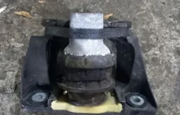Опора ДВС Volvo 31480353