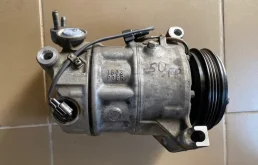 Компрессор кондиционера Volvo 36001462