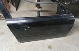 Дверь Volvo 32228891, передняя правая