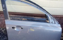 Дверь Volvo 31335444, передняя правая