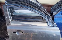 Дверь Volvo 31335444, передняя правая