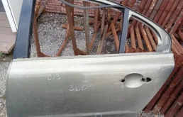 Дверь Volvo 32228892, задняя левая