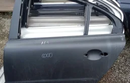 Дверь Volvo 32228892, задняя левая