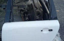 Дверь Volvo 32228896, задняя левая