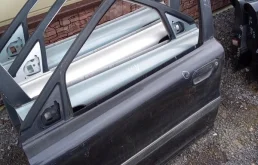 Дверь Volvo 30649109, передняя левая