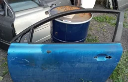 Дверь Volvo 31335483, левая