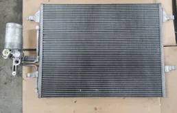 Радиатор кондиционера Volvo XC60 2015 31332027 B4204T11