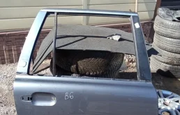 Дверь Volvo XC90 31385359, задняя правая