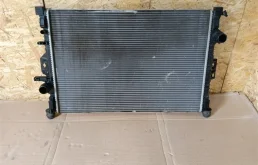 Радиатор охлаждения Volvo XC60 2013 31368361 D5244T15
