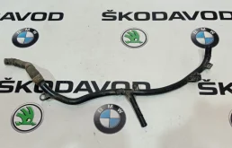 Трубка системы охлаждения Skoda Octavia 2015 04E121070AC A7 (5E) 1.4 CZDA