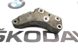Кронштейн КПП Skoda Octavia RS 2010 1K0199117AC A5 (1Z) 2.0 CCZA, левый