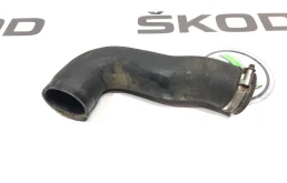 Патрубок интеркулера Skoda Octavia 2011 1K0145832AA A5 (1Z) 2.0 CFHC