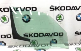 Стекло двери Skoda Yeti 2013 5L0845022E 5L 2.0 CFHC, переднее правое