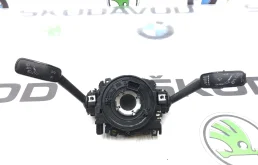 Подрулевой переключатель Skoda Octavia 2015 5Q0953549 A7 (5E) 2.0 CKFC