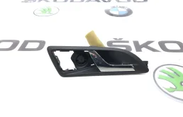 Ручка двери внутренняя Skoda Octavia 2010 1Z0839248 A5 (1Z) 1.4 CAXA, задняя правая