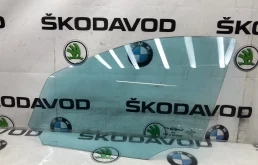 Стекло двери Mercedes-Benz ML 2009 A1647250100 W164 3.0 OM642.940, переднее левое